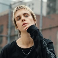 MO